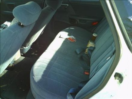 Image 3 of 1994 Ford Taurus White