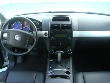 Image 3 of 2008 Volkswagen Touareg…