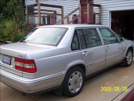 Image 3 of 1998 S90 Silver