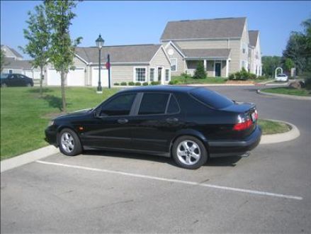 Image 1 of 1999 Saab 9-5 Black