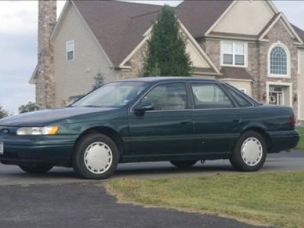 1995 Ford taurus cd player