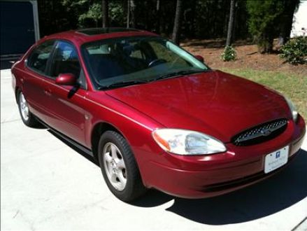 Good condition Burgundy / Maroon 2003 Ford Taurus in North Augusta ...